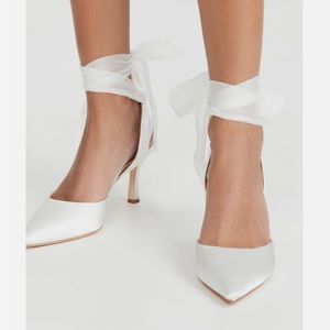 Badgley Mischka blaze heels BNWT